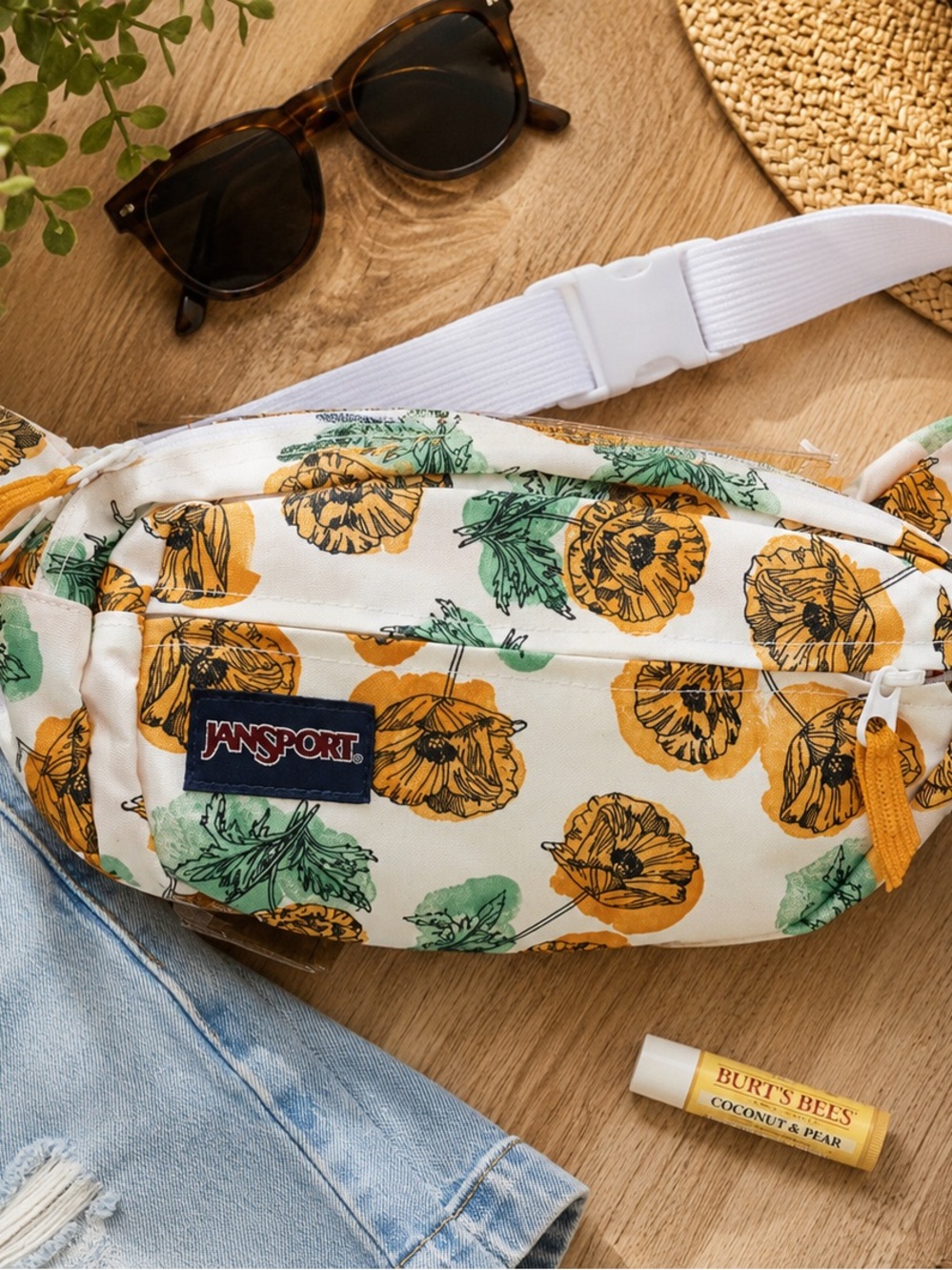JanSport Sloppy Poppy Floral Belt Bag NWT Crossbody Fanny Pack Travel